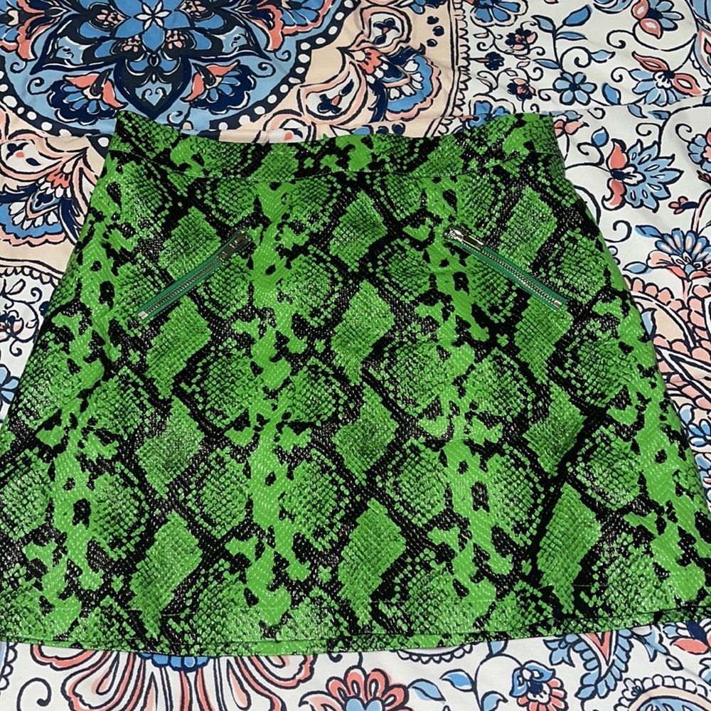 Pick your poison mini skirt